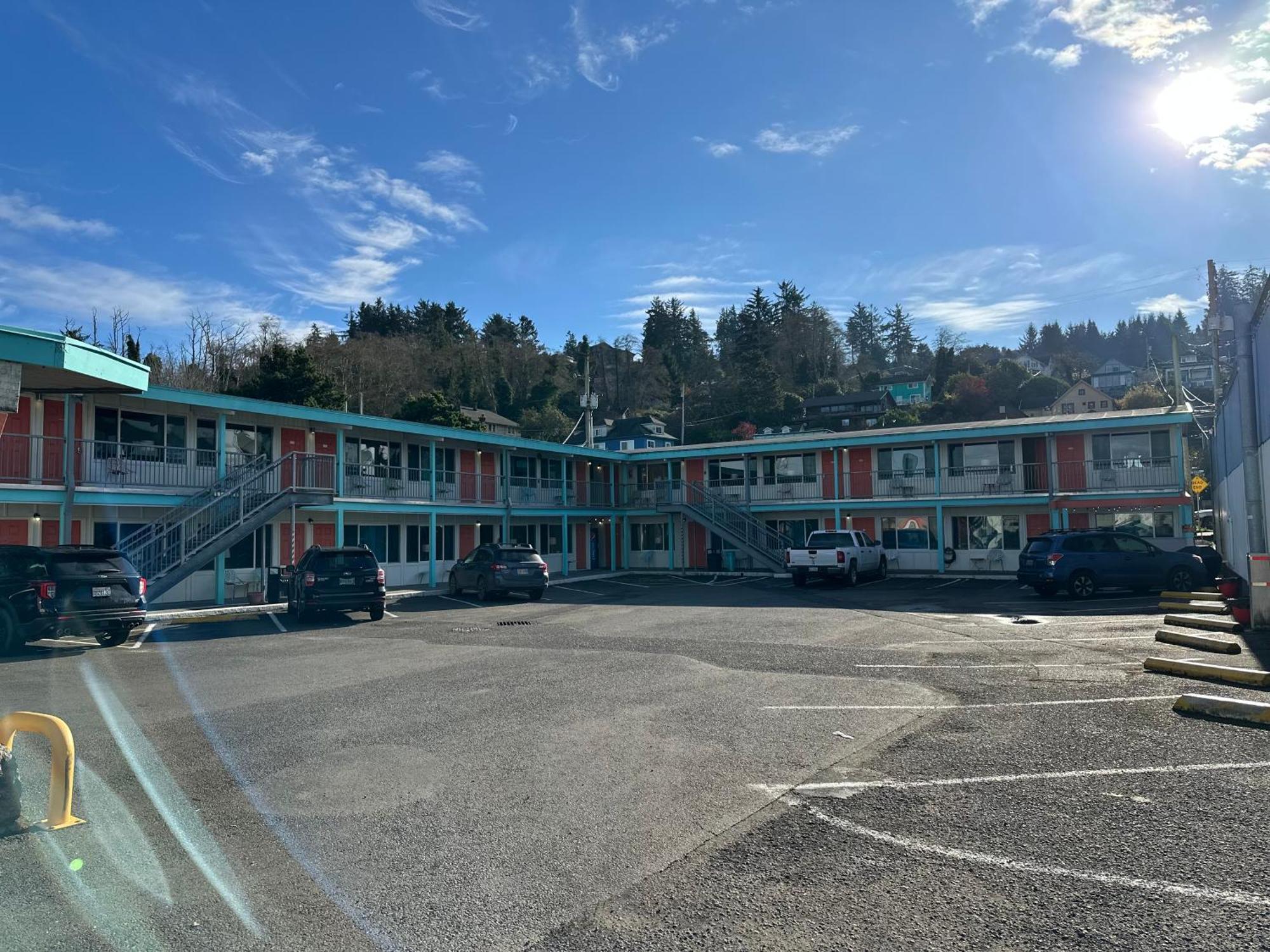 Atomic Motel Astoria Bagian luar foto